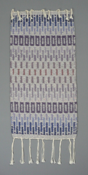 rug photo stepping out 